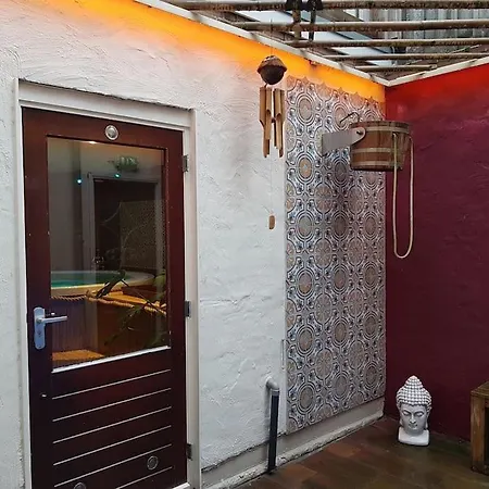 Apartamento Waterhill's Bed & Wellness Dinteloord