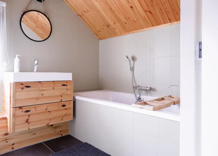 Waterhill's Bed & Wellness 公寓