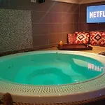 Waterhill's Bed & Wellness Apartmán Dinteloord